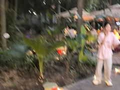 -二荆条·蜀鲜汇城市森林火锅