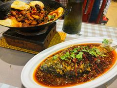 -百味地锅鸡(二店·财校分店)