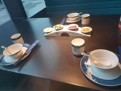 -凤凰湘语·海派湘菜(浦东旗舰店)
