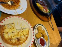 -菲滋意式餐厅(金华银泰城店)