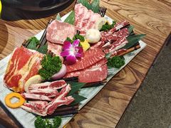 -明洞阿姨·韩式酱蟹烤肉·创意料理(三元桥店)