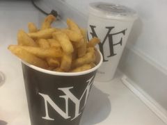 -纽约薯条(世豪广场店)