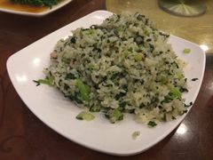 -老大同酒家·糟卤·本帮菜(中山公园店)