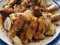 -鲤鱼塘农家山庄