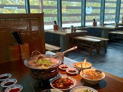 -肖四女乐山跷脚牛肉(南汇大学城生活广场店)