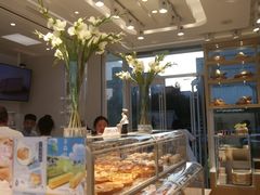 面包甜点陈列柜-好利来(高新枫叶广场店)