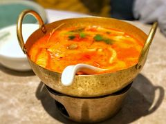 酸辣冬阴功海鲜汤檬粉-美奈小馆·东南亚菜(福田星河COCO Park店)