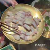热气腾腾的一锅野生菌土鸡汤，新年与菌相见！