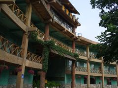 -热带风暴水上乐园(新镇路)