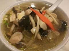 八珍菇汤面-民间老鸡汤面馆(中山北路店)