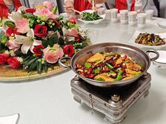 -秦扬居特色菜馆(上王村)