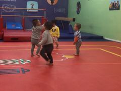 -小小运动馆(浦江店)