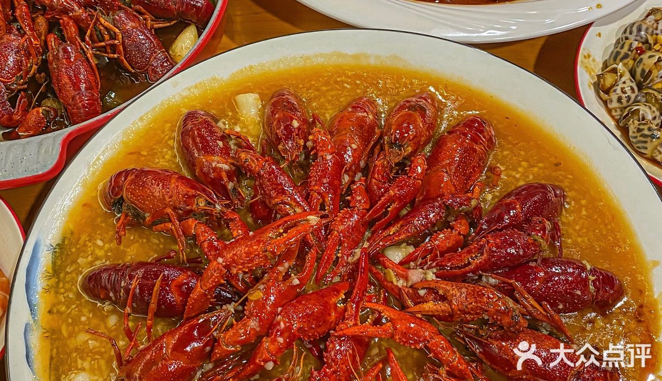 讲真...吃了这么多家🦞只有这家吃到现在！！！