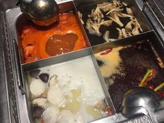 四味锅底-海底捞火锅(邯郸新世纪中心店)