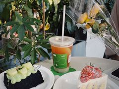 蜜瓜抹茶竹炭蛋糕-ADO KAFE(大学城店)