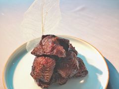 本帮熏鱼-屋里厢上海菜馆