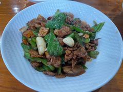 -李东农庄(中南百草园地标店)