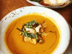 -ROAST coffee & eatery