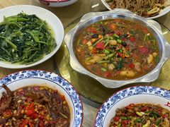 -三只鸟本地特色菜馆(上饶总店)