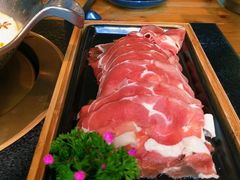 -湊湊火锅·茶憩(南京东路悦荟店)