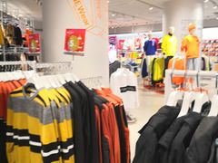 -美特斯邦威(新天地购物中心店)