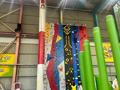 -天空之城蹦床攀岩运动馆·团建拓展·亲子游乐·生日派对(合肥店)