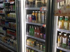 -全家便利店(东直门店)