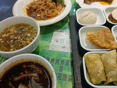 -令氏家外家周礼食府(桥南店)
