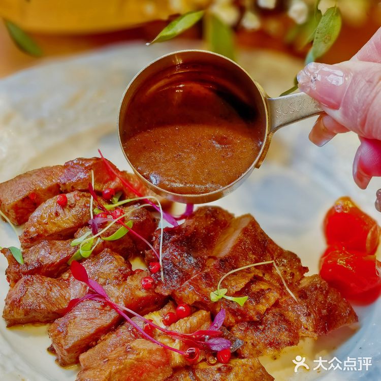 杭州西湖边的浪漫花园餐厅🍴美的一塌糊涂