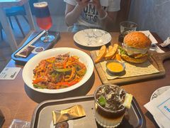 -魏客咖啡(中铁中心店)