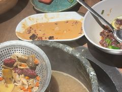 -蘑界·野生菌火锅(深业上城店)