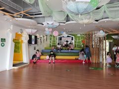 -乐融婴幼儿成长中心(四季青校区)