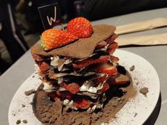 -W COLLECTIVE  DESSERT SHOP