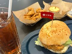 -必胜客(砂之船中东奥莱店)