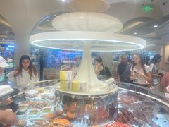 -HOT CRUSH趁热集合·现烤面包(环球港店)