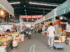 大堂-上海龙吴水胜海发市场