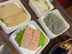 -龙虾风暴(松江店)