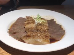 -渝半城经典川粤菜(重庆天地店)