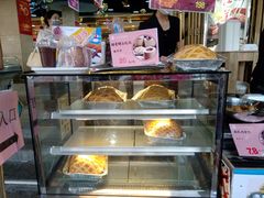 面包甜点陈列柜-东江海鲜酒家(艺都分店)