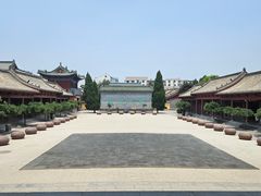 -开封府