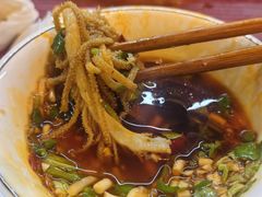 -叶二姐九尺鹅肠火锅(南部新城店)