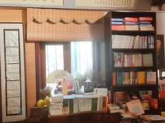 -荒岛书店(黄县路店)