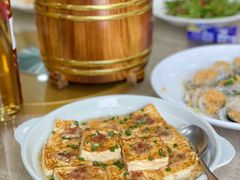 客家自磨让豆腐-鹏城人家海鲜酒家·23年老字号(较场尾店)