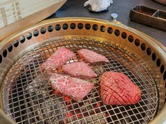 -铭牛烧肉·和牛海鲜自助(高新月牙湖店)