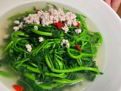 -张家卫·阳江菜·小海鲜(肥婆湾桥店)