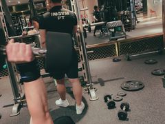 -银吉姆健身(恒隆馆)