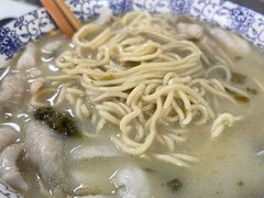 -明呈黄鱼面馆(斜土路店)