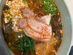 小锅米线-胡麻(静安嘉里店)