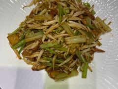 -闫府私房菜·百年鲁菜(恒隆店)