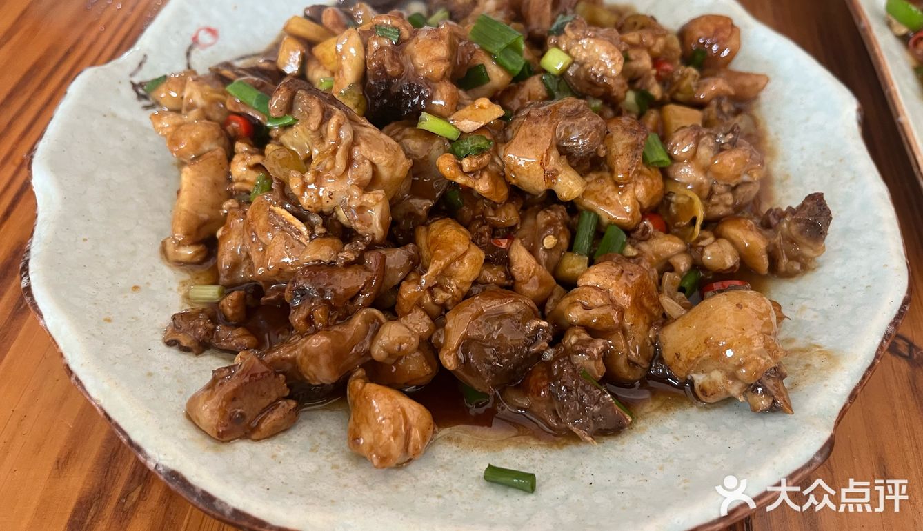 出门吃口烟火味|江西小炒现场的诱人炫饭